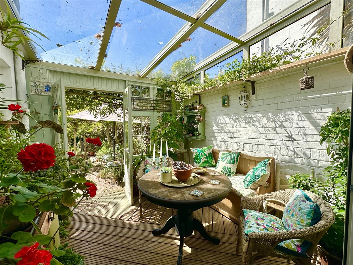2 bed property in Magdalen Road, St. Leonards-On-Sea